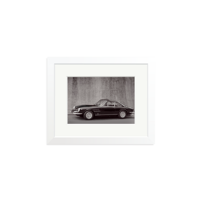 Black and White Ferrari 365