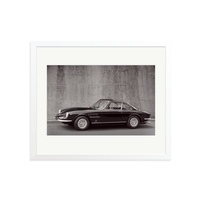Black and White Ferrari 365