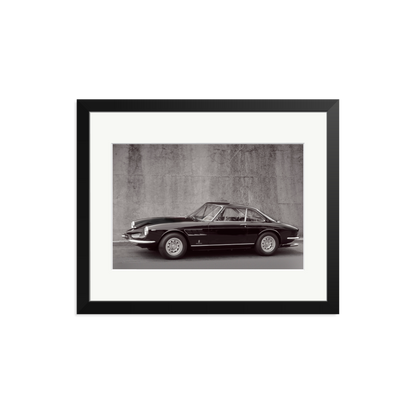 Black and White Ferrari 365